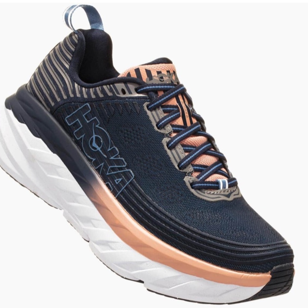 Hoka One One  Bondi 6 like new